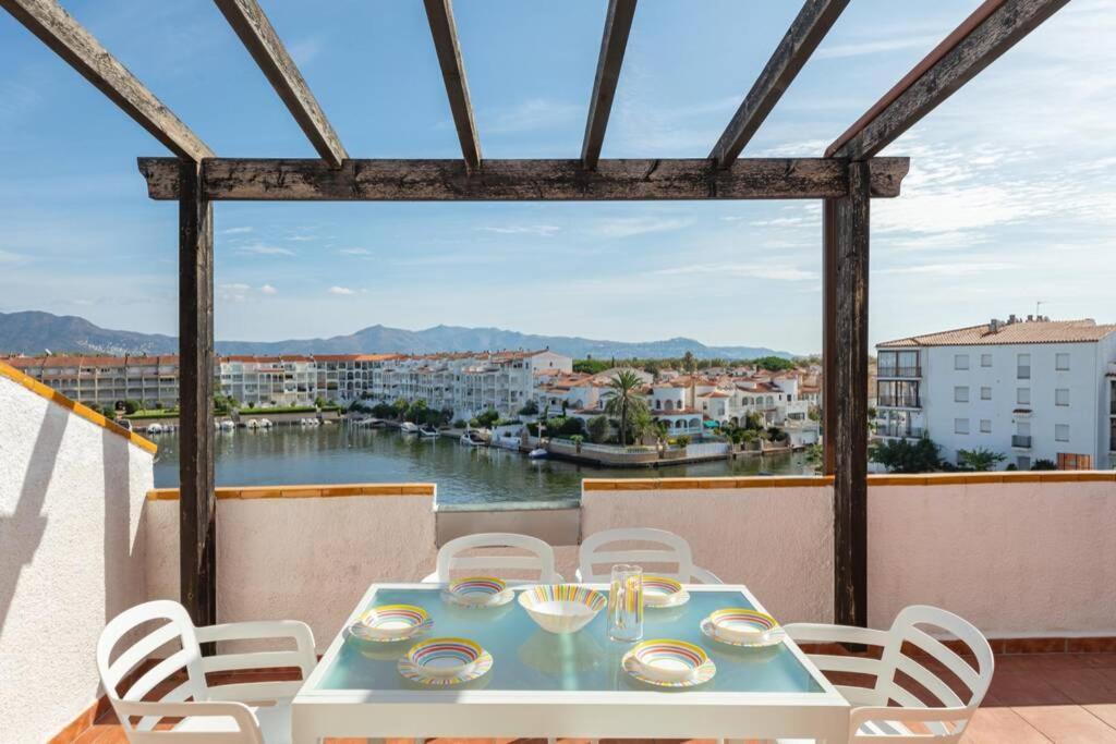 Flateli Empuriabrava Apartment Ngoại thất bức ảnh